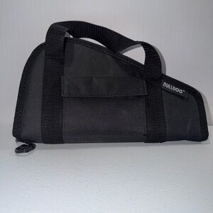 Bulldog Soft side pistol case For Smaller Firearms. Fully Padded Small Pocket